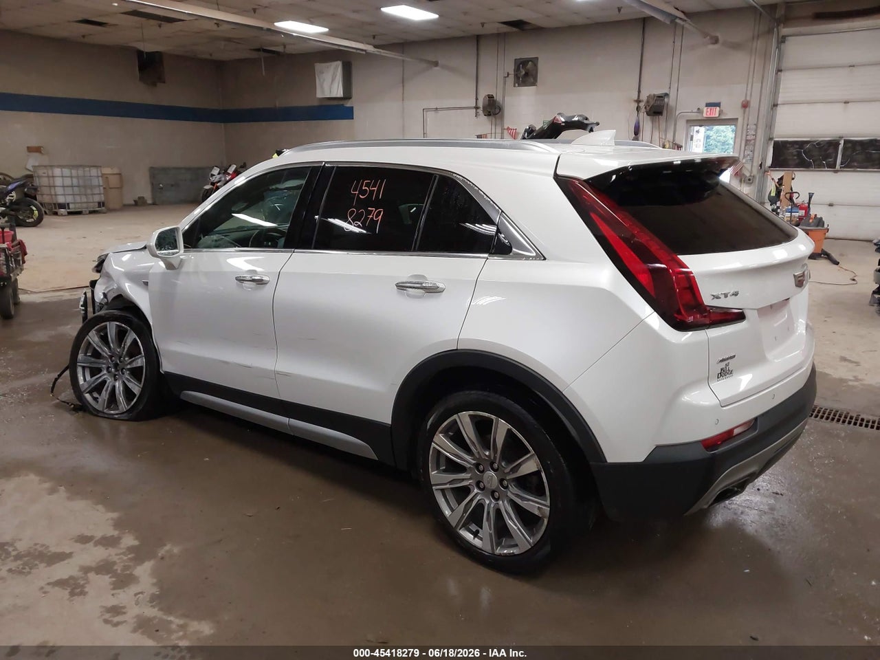 2019 CADILLAC XT4 PREMIUM LUXURY · 3/11