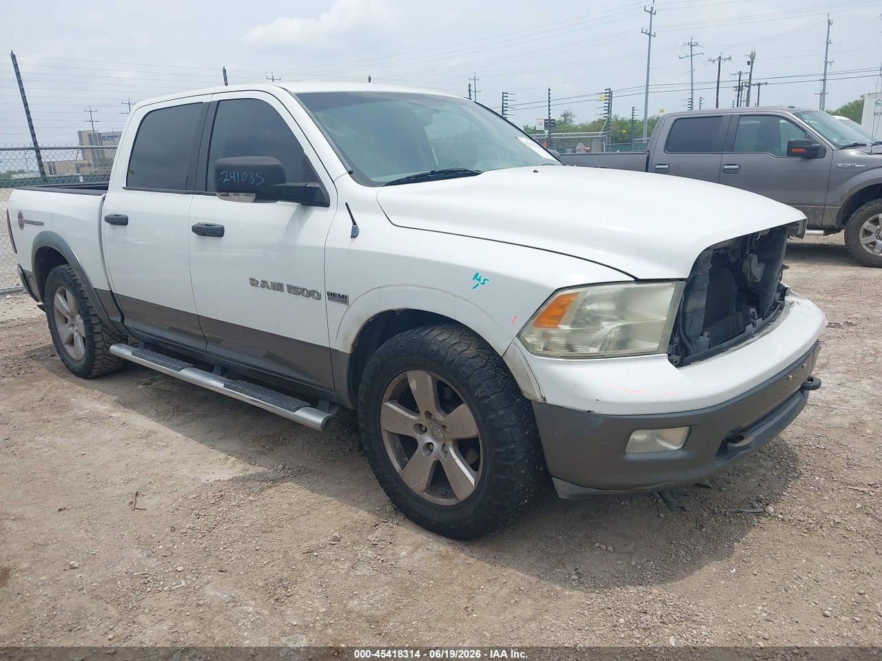 1D7RB1CT3BS****** · 2011 RAM RAM 1500 SLT