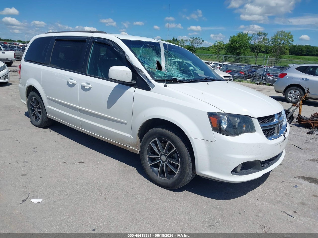 2C4RDGEGXGR****** · 2016 DODGE GRAND CARAVAN R/T