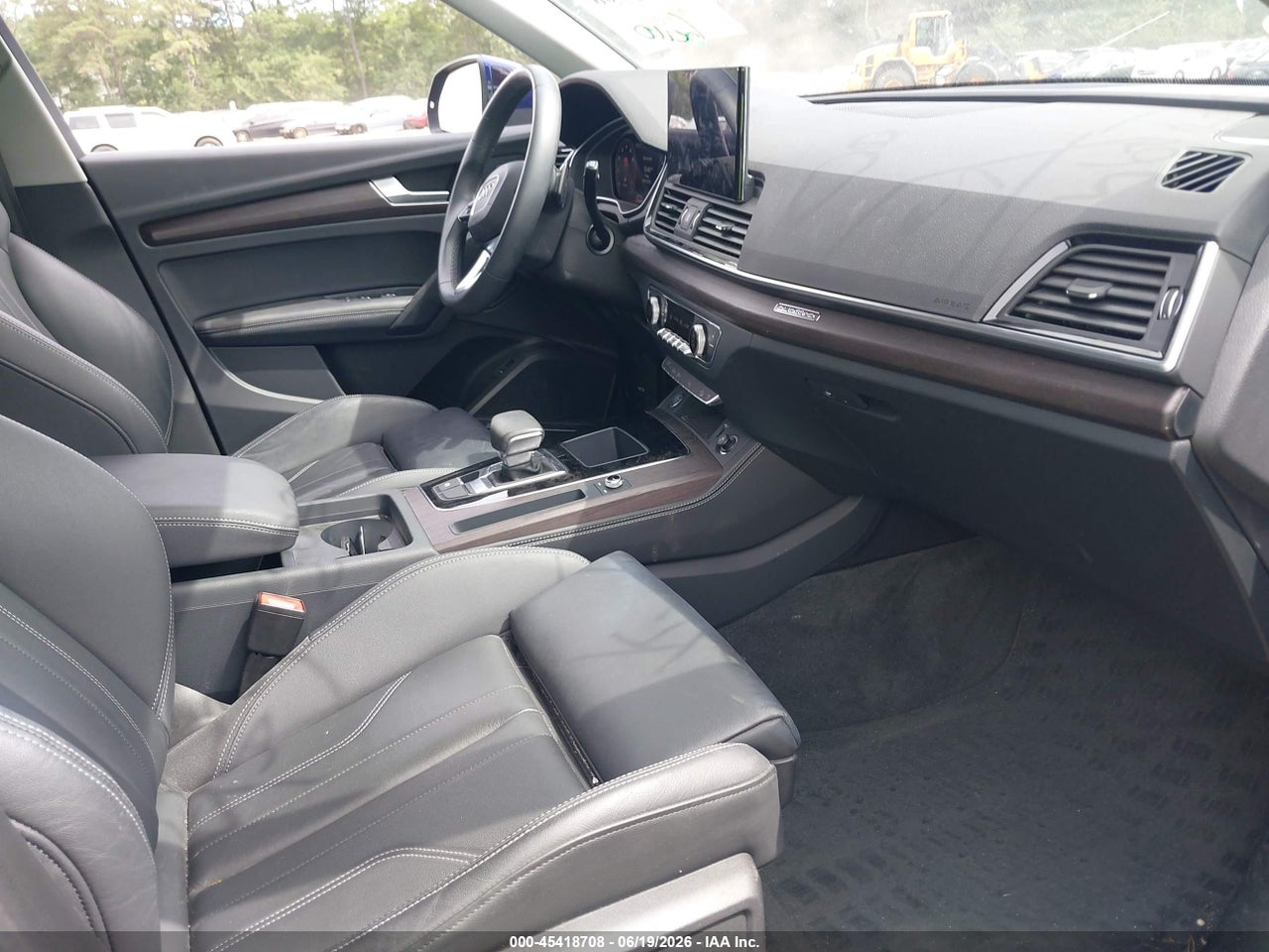 WA1EAAFYXR2****** · 2024 AUDI Q5 PREMIUM PLUS 45 TFSI S LINE QUATTRO · 5/11