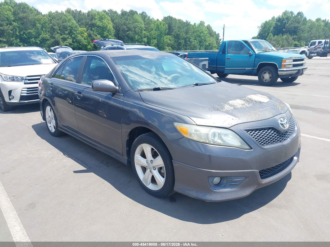 4T1BK3EK8BU****** · 2011 TOYOTA CAMRY SE V6
