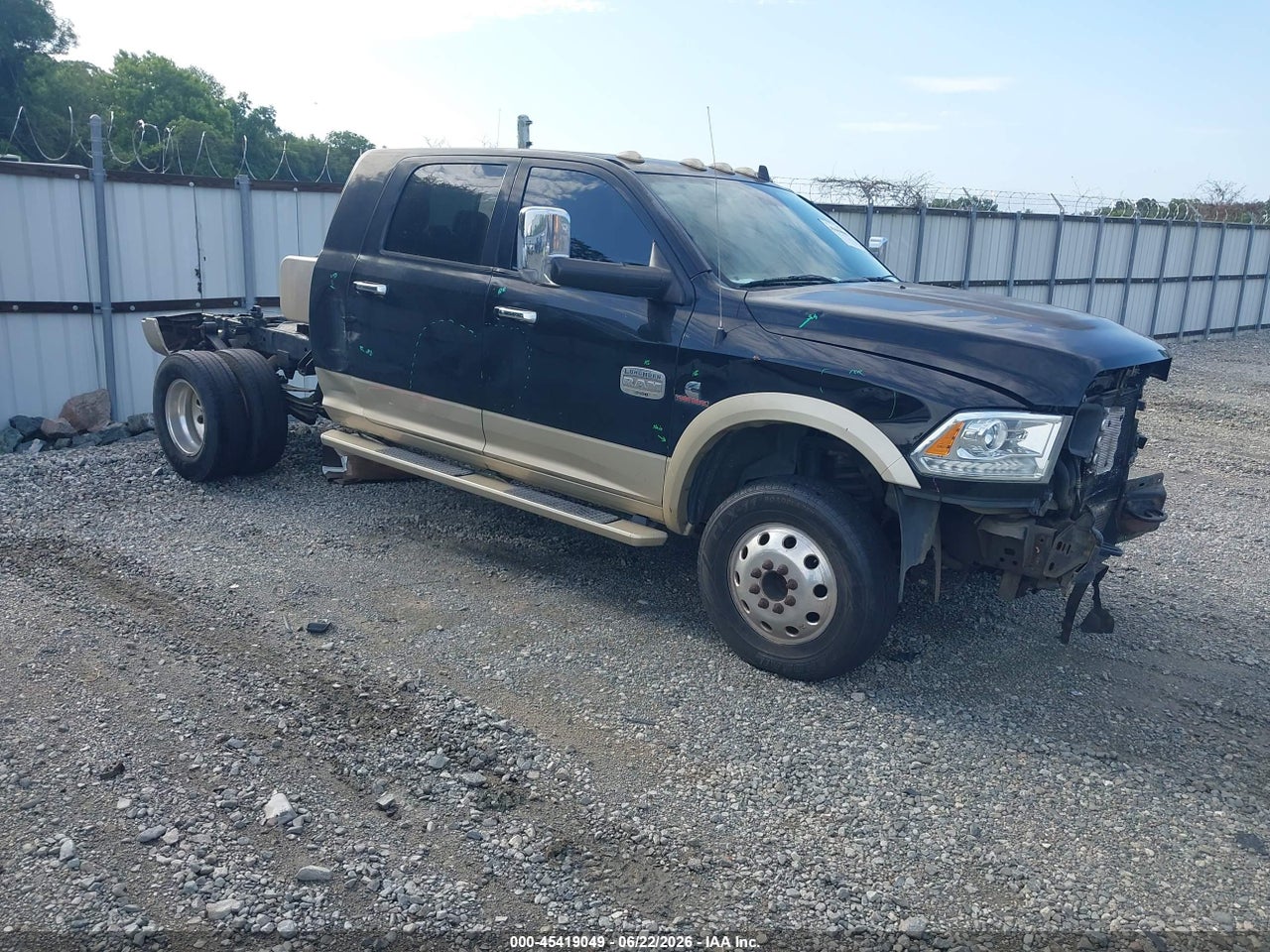 3C63RRNL7EG****** · 2014 RAM 3500 LONGHORN