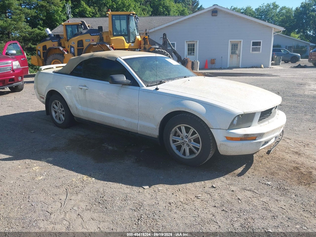 1ZVFT84N765****** · 2006 FORD MUSTANG V6