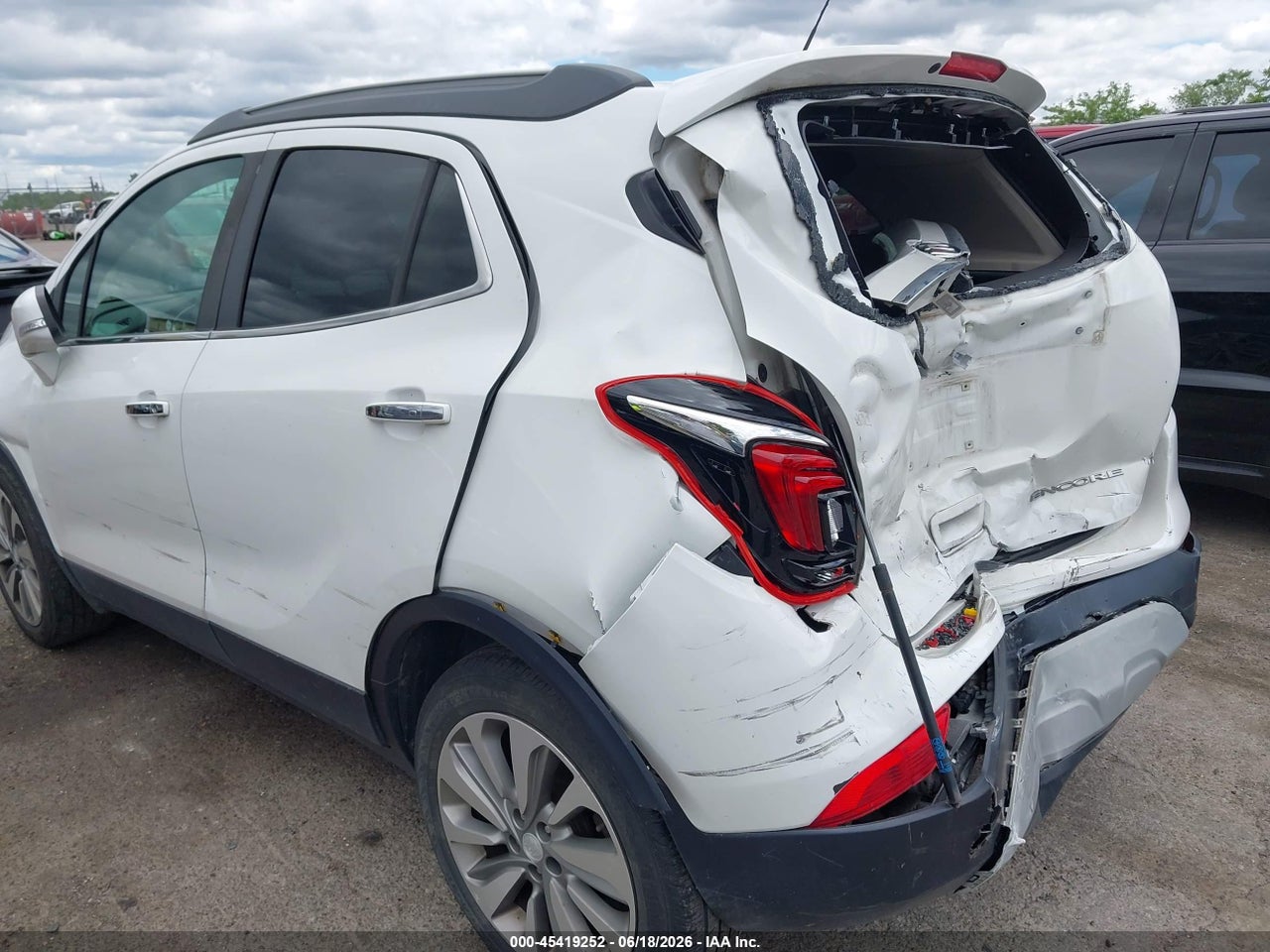 2019 BUICK ENCORE FWD PREFERRED · 6/11