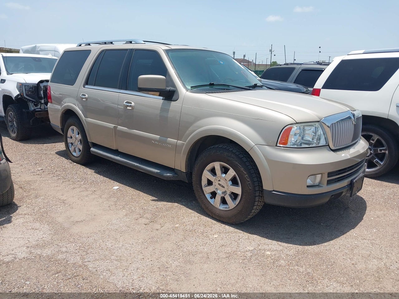 5LMFU27526L****** · 2006 LINCOLN NAVIGATOR LUXURY/ULTIMATE