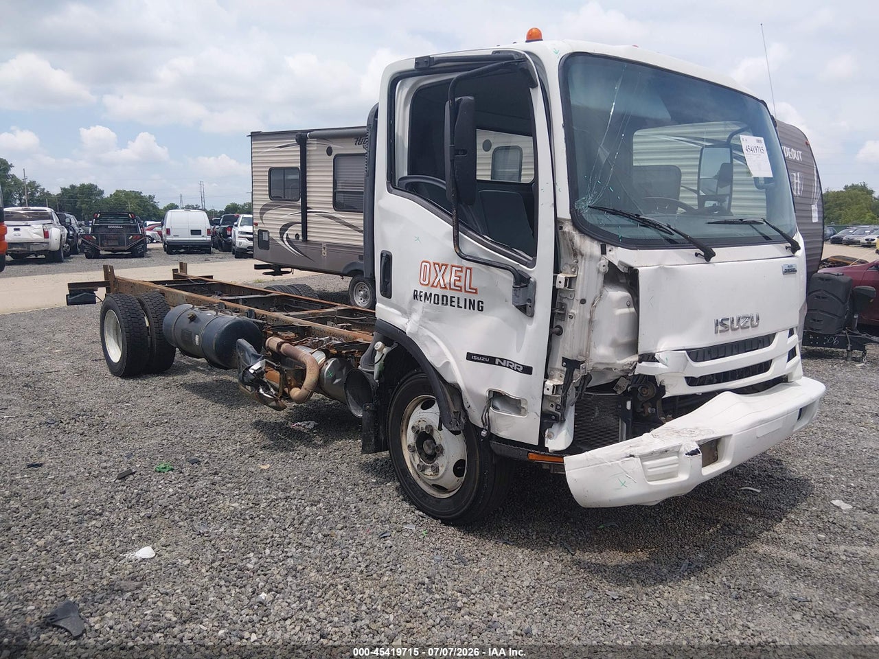 JALE5W167G7****** · 2016 ISUZU DSL REG AT