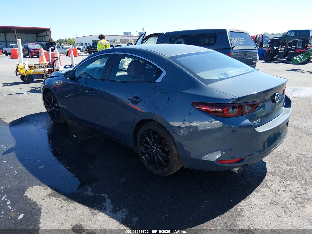 2024 MAZDA MAZDA3 2.5 S CARBON EDITION · 3/11