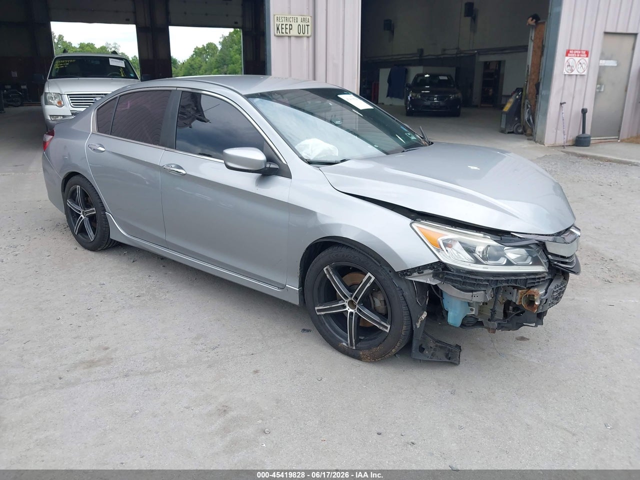 1HGCR2F58GA****** · 2016 HONDA ACCORD SPORT