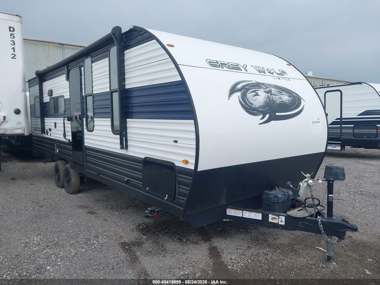 5ZT2CKLB8PF****** 2023 FOREST RIVER CHEROKEE  