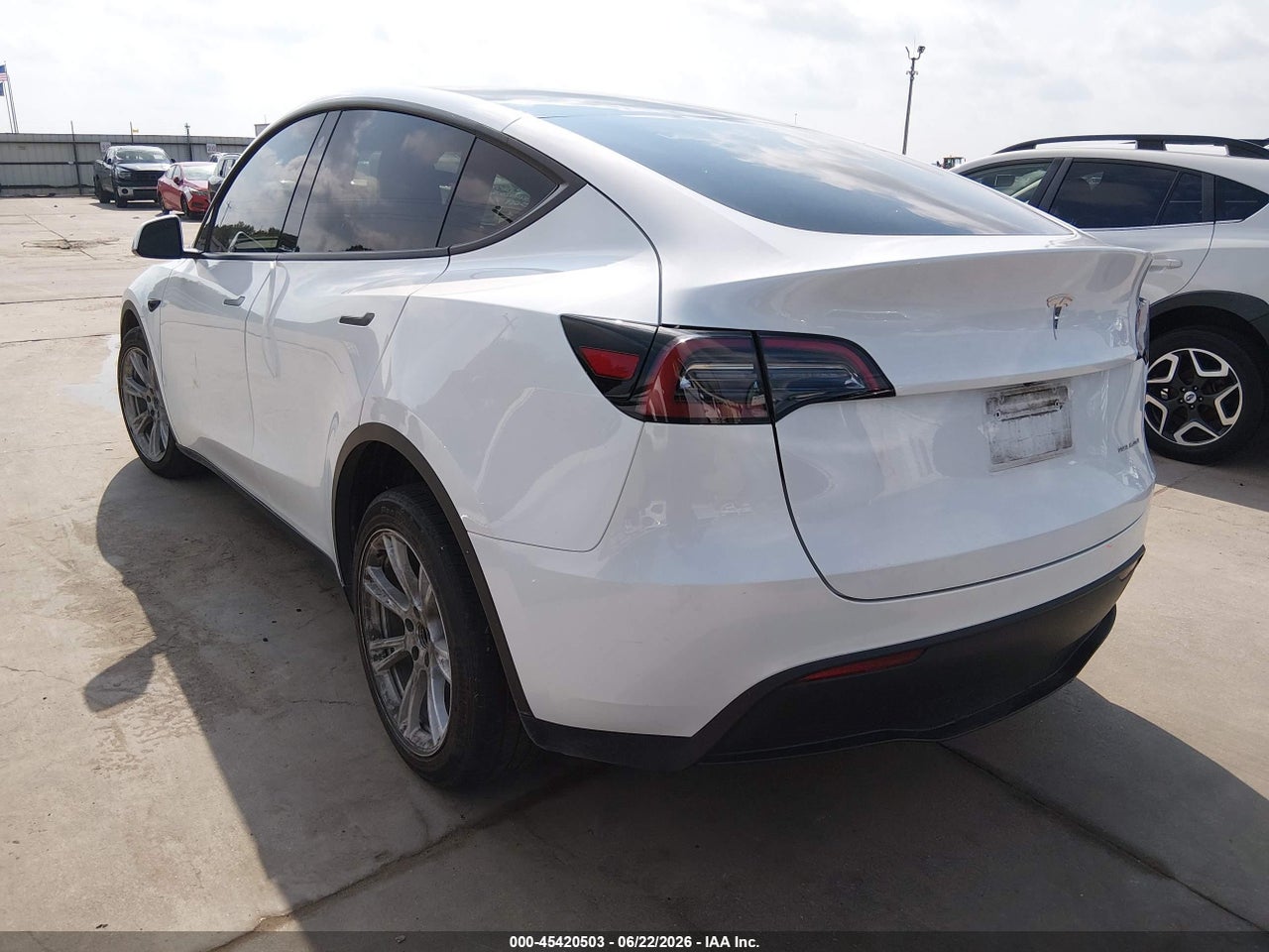 2023 TESLA MODEL Y AWD/LONG RANGE DUAL MOTOR ALL-WHEEL DRIVE · 3/10