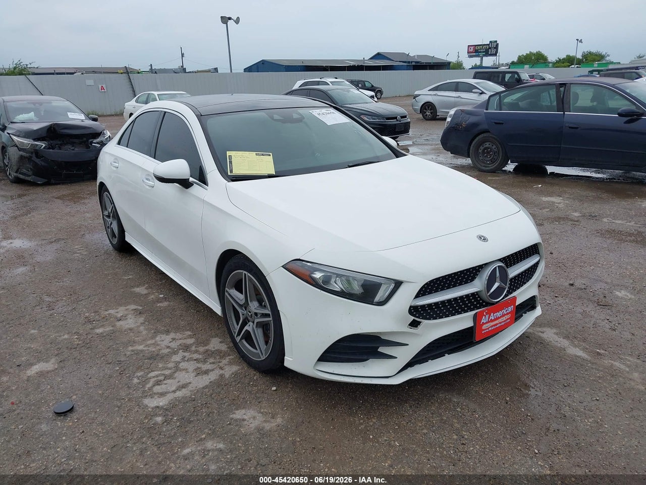 WDD3G4EB5KW****** · 2019 MERCEDES-BENZ A 220