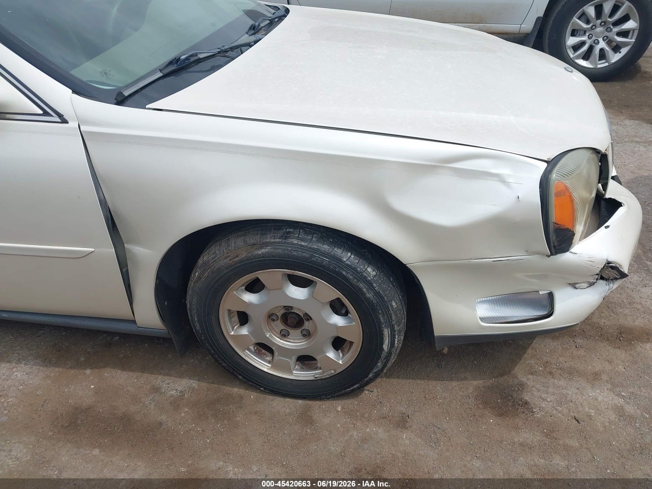 2000 CADILLAC DEVILLE STANDARD · 6/11