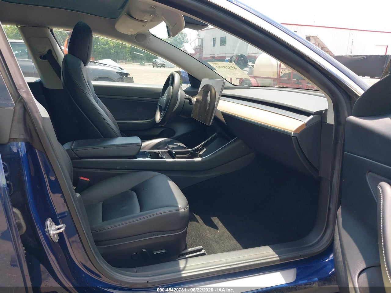 2020 TESLA MODEL 3 STANDARD RANGE PLUS REAR-WHEEL DRIVE/STANDARD RANGE REAR-WHEEL DRIVE · 5/10