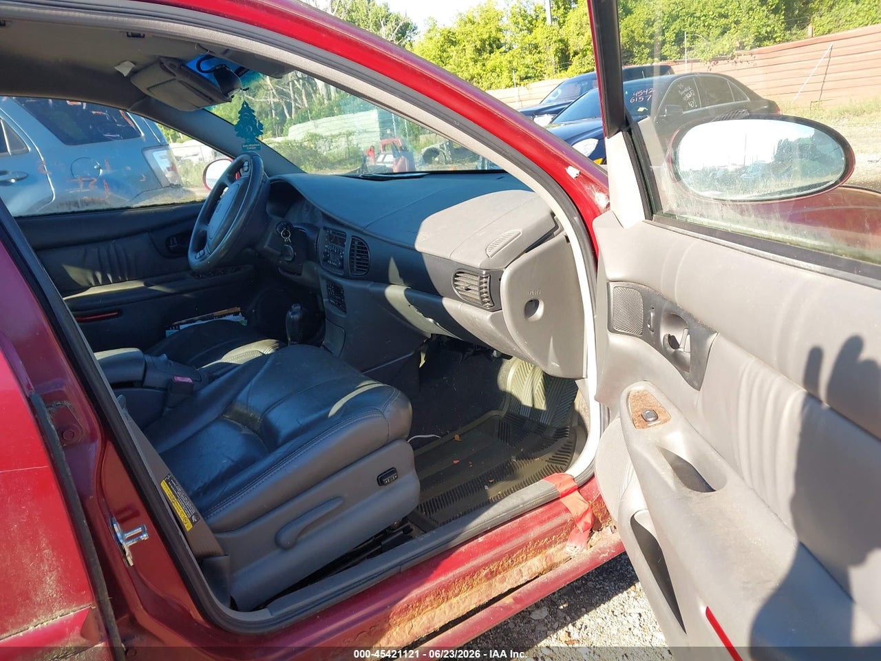 2004 BUICK REGAL LS · 5/11