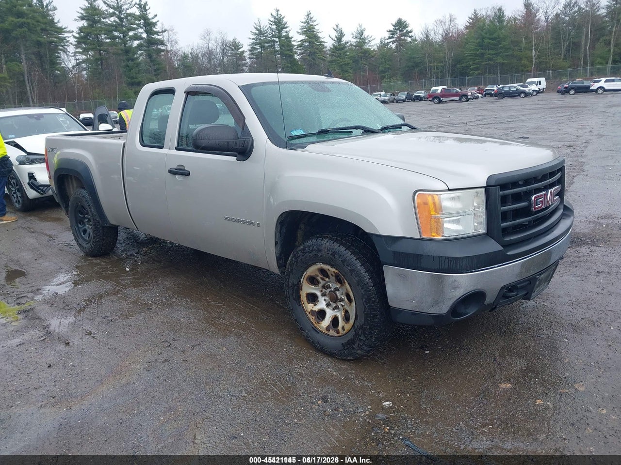 1GTEK19C98E****** · 2008 GMC SIERRA 1500 WORK TRUCK