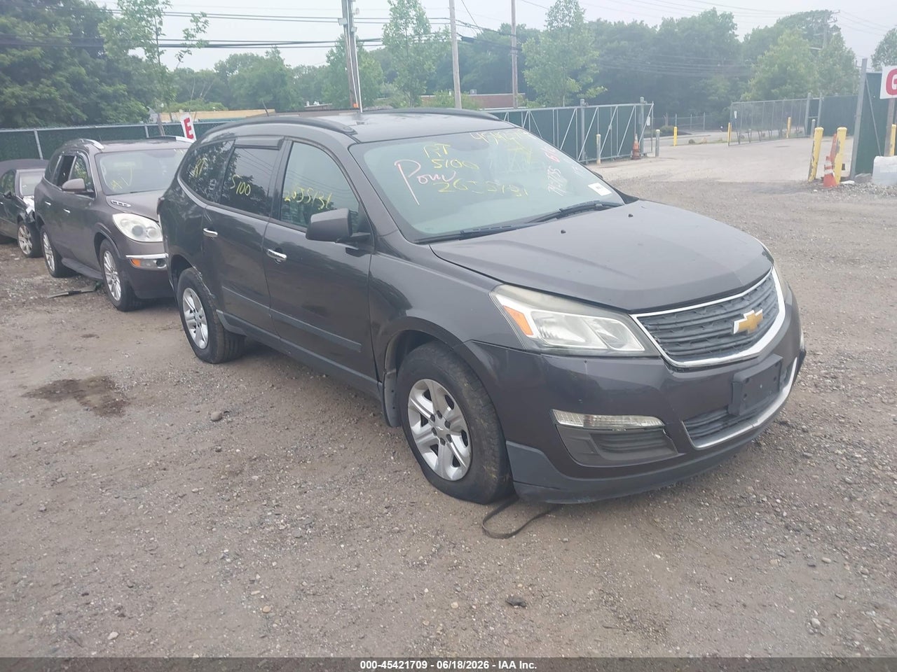 1GNKVFED5DJ****** · 2013 CHEVROLET TRAVERSE LS