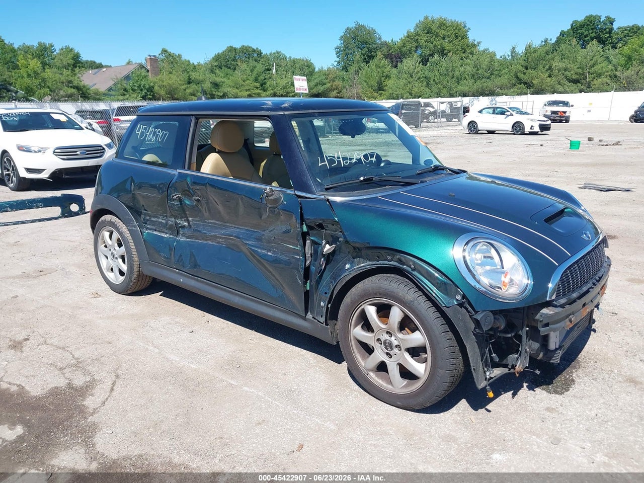 WMWMF7C59AT****** · 2010 MINI COOPER S