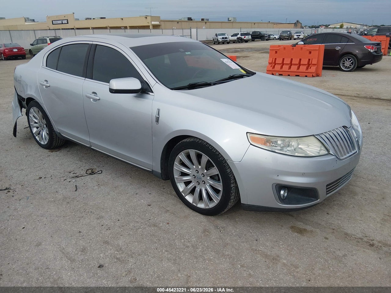 1LNHL9ER1BG****** · 2011 LINCOLN MKS