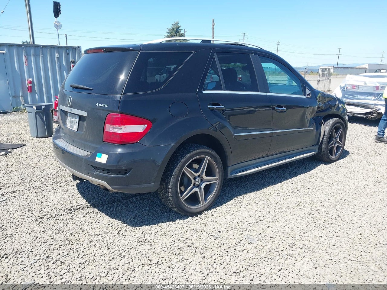 2011 MERCEDES-BENZ ML 350 4MATIC · 4/11