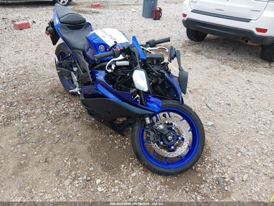 MH3RH18Y1RK****** · 2024 YAMAHA YZFR3 A