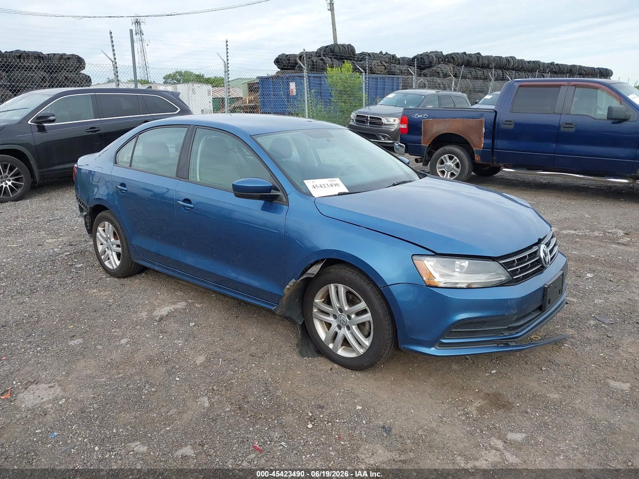 3VW2B7AJ7JM****** · 2018 VOLKSWAGEN JETTA 1.4T S