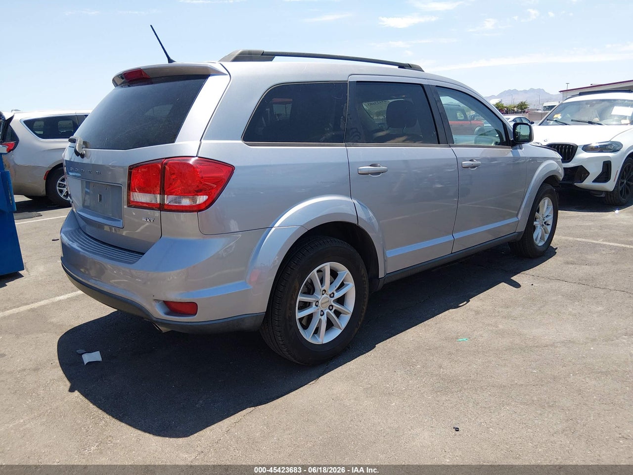 2017 DODGE JOURNEY SXT AWD · 4/11