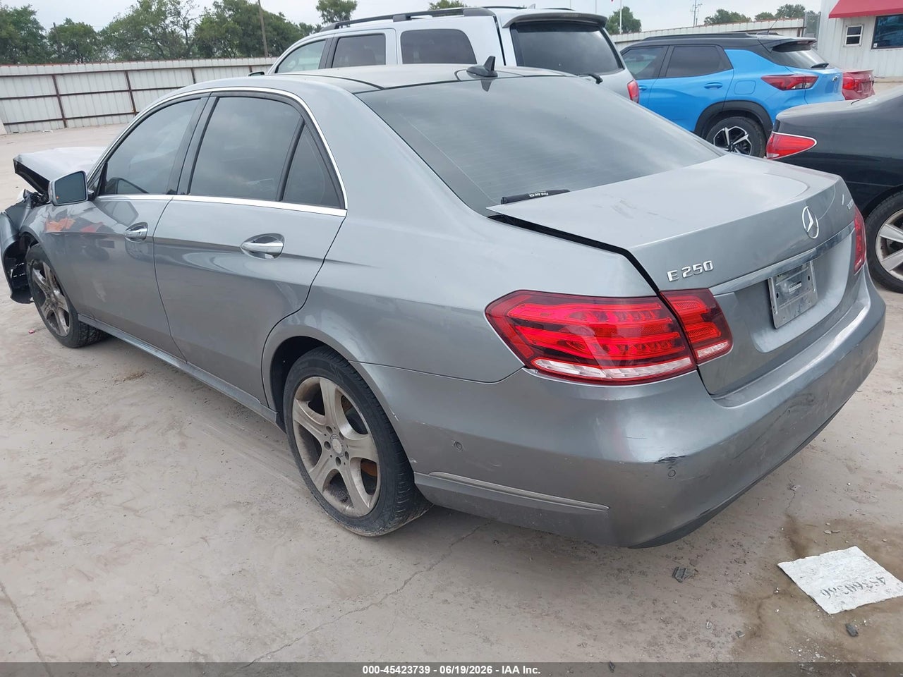2014 MERCEDES-BENZ E 250 BLUETEC   · 3/11