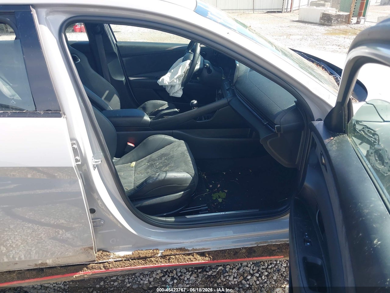 2025 HYUNDAI ELANTRA N · 5/11