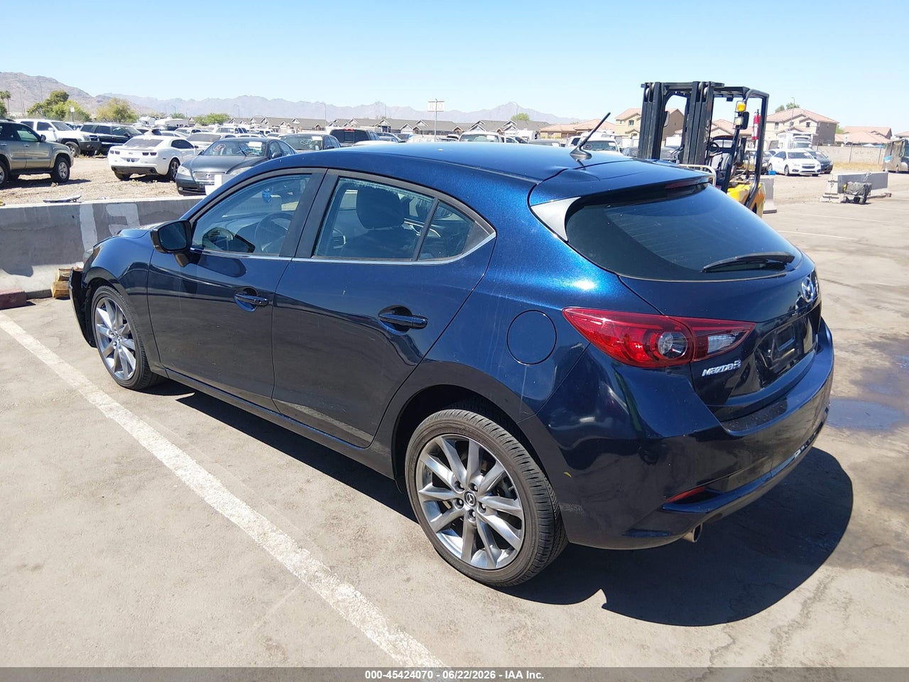 2018 MAZDA MAZDA3 TOURING · 3/11