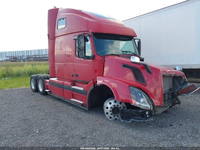 2004 VOLVO VN VNL