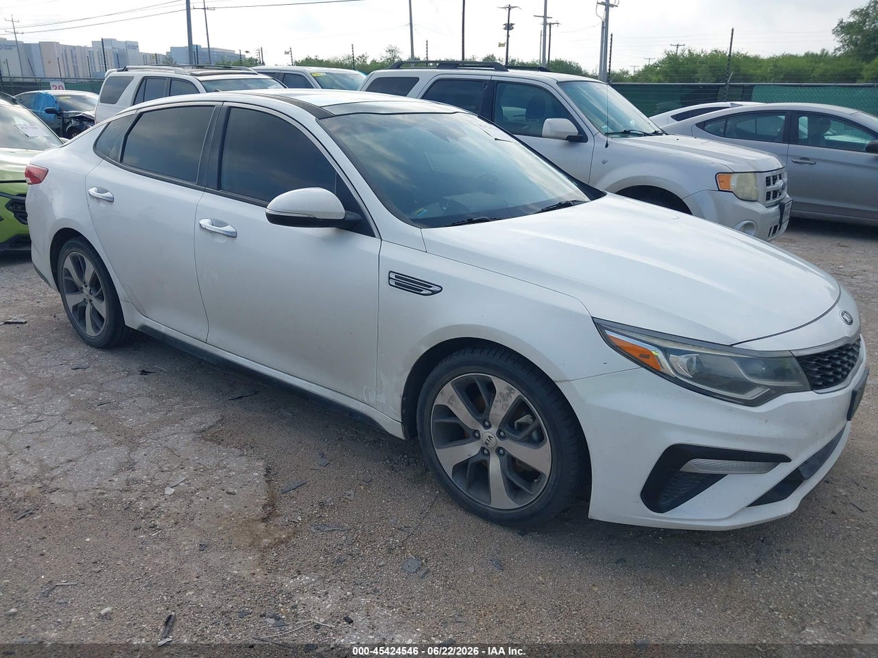5XXGT4L38KG****** · 2019 KIA OPTIMA S