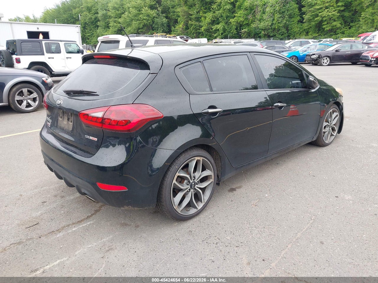 2016 KIA FORTE SX · 4/11