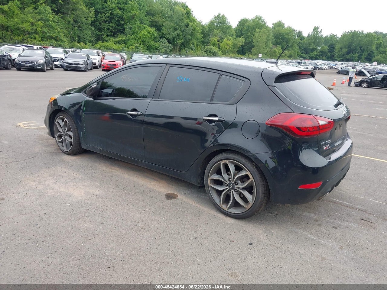 2016 KIA FORTE SX · 3/11