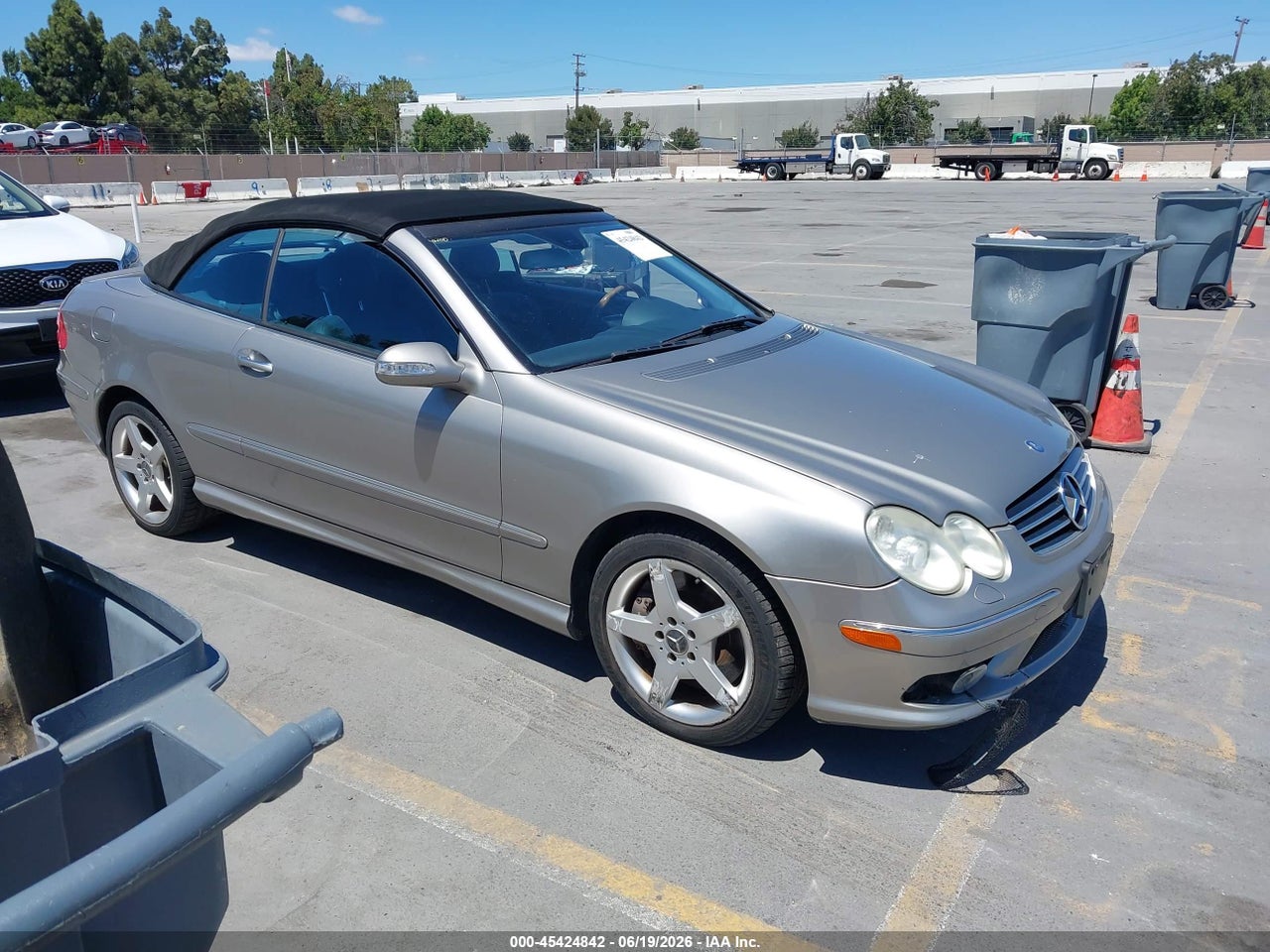 WDBTK75J65F****** · 2005 MERCEDES-BENZ CLK 500