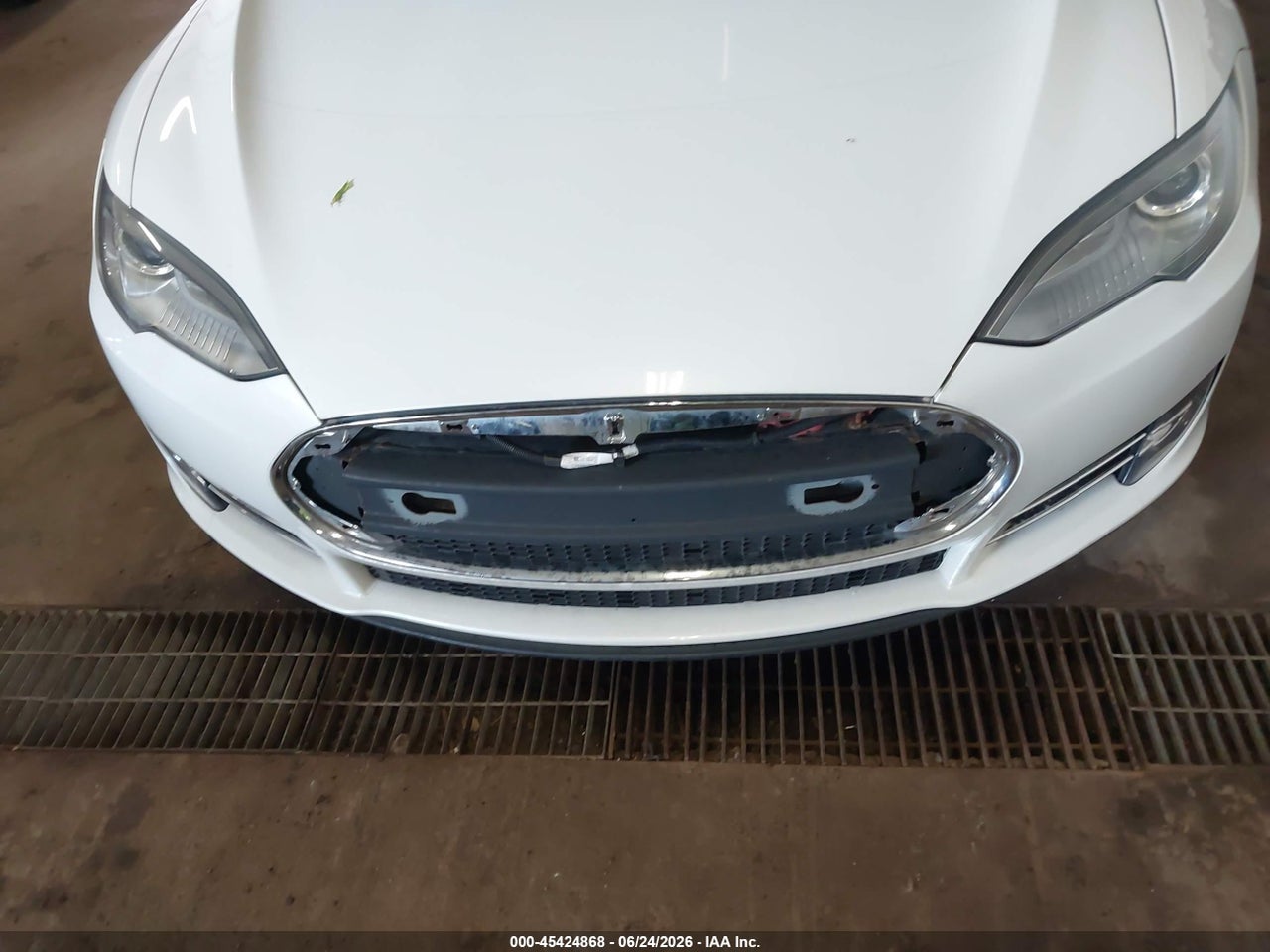 2012 TESLA MODEL S PERFORMANCE/SIGNATURE PERFORMANCE · 6/10