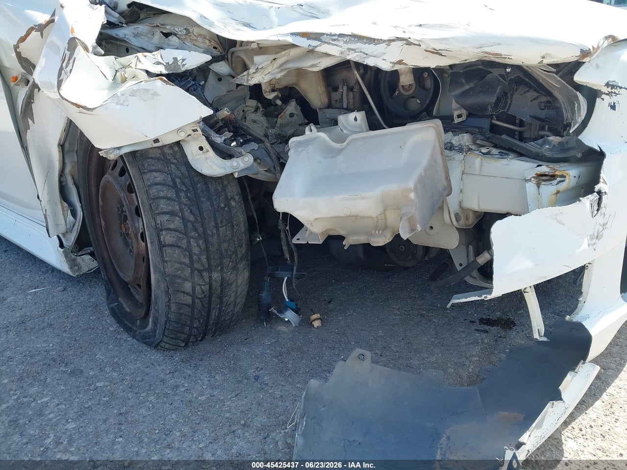 JA32U2FUXBU****** · 2011 MITSUBISHI LANCER ES · 6/11