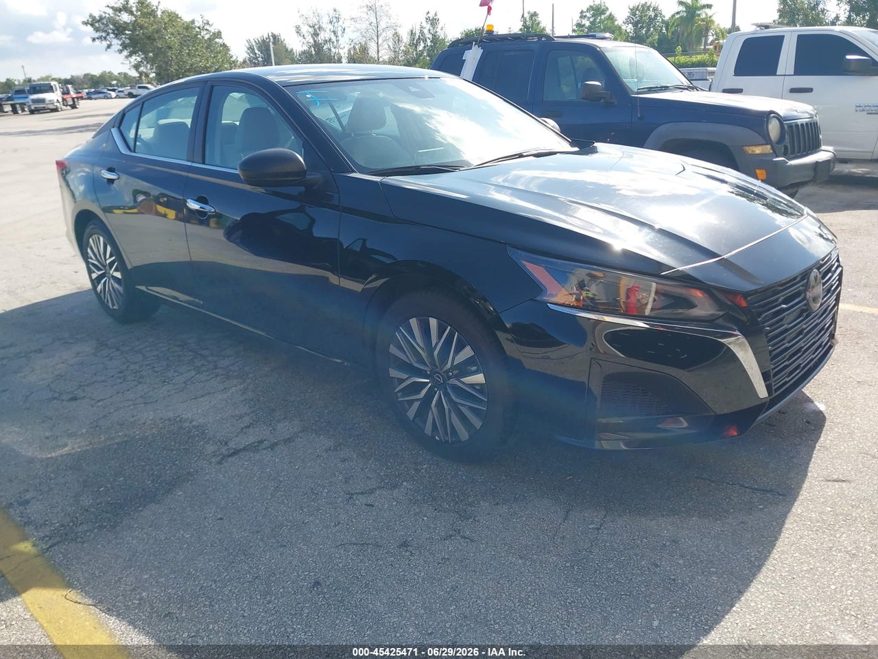 1N4BL4DV2SN****** · 2025 NISSAN ALTIMA SV FWD
