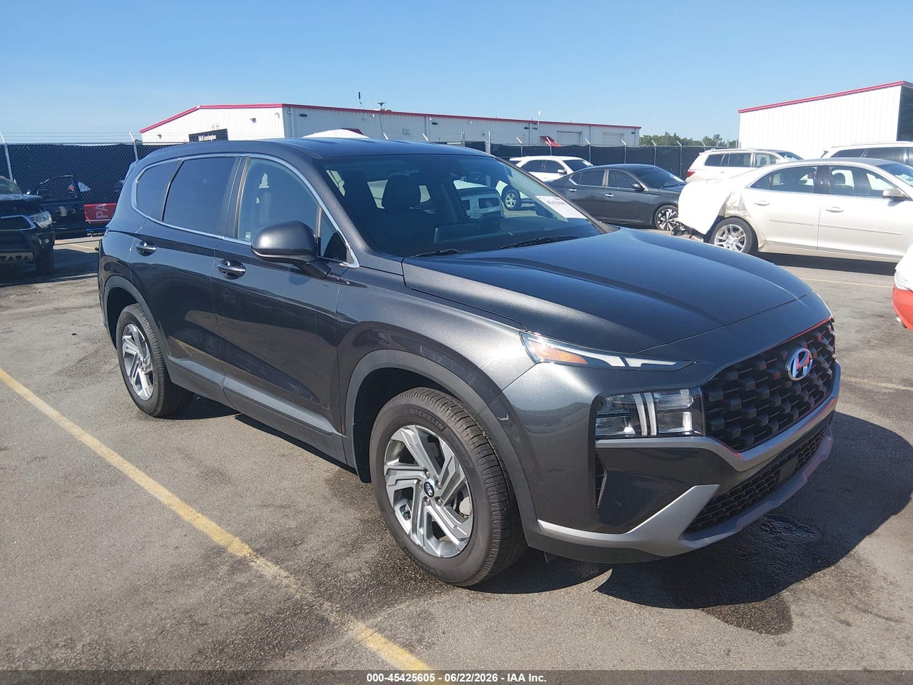 5NMS14AJ4NH****** · 2022 HYUNDAI SANTA FE SE