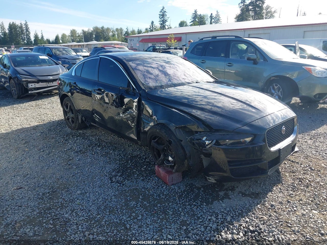 SAJAR4BG4HA****** · 2017 JAGUAR XE 25T