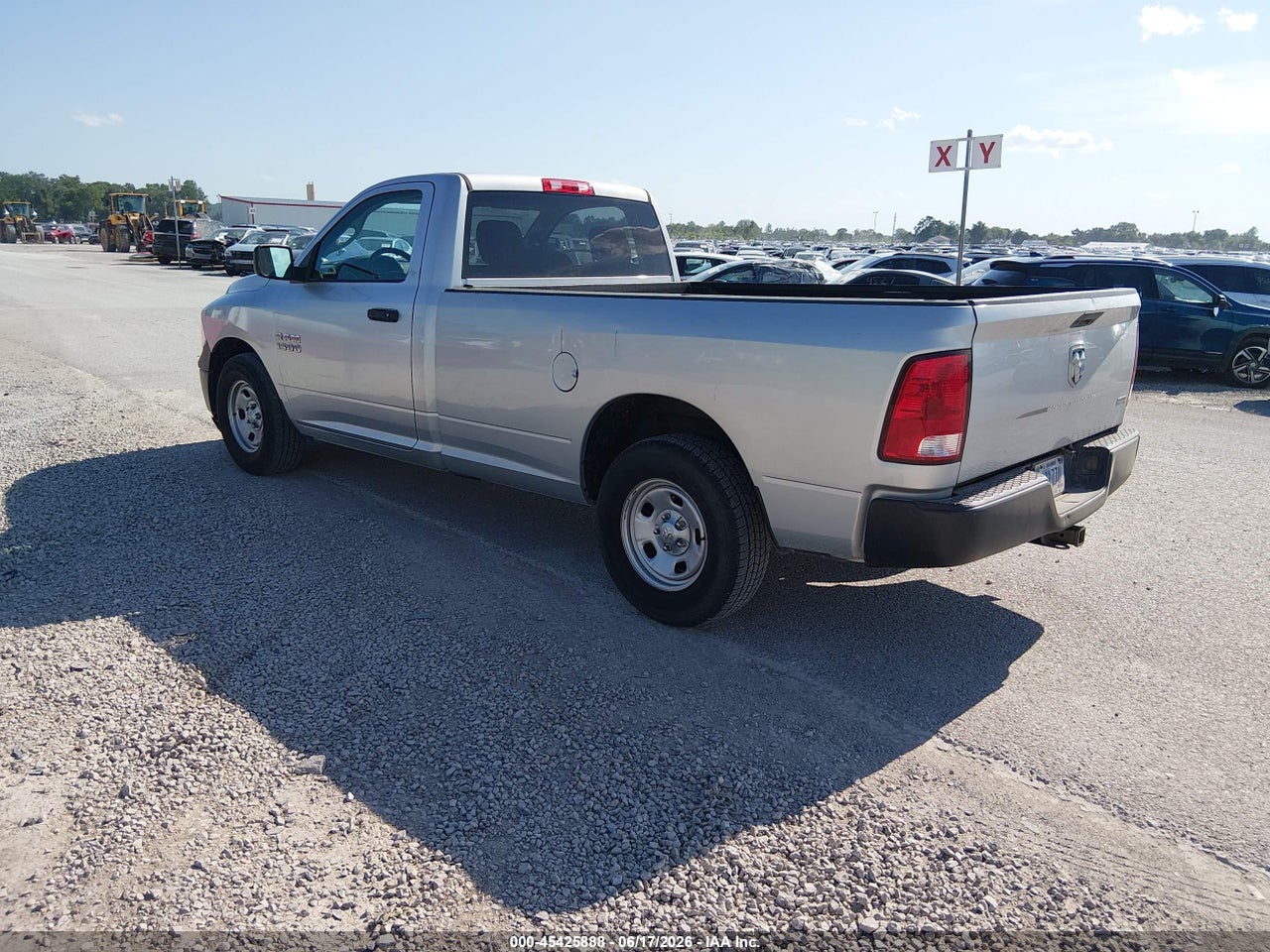 2017 RAM 1500 TRADESMAN  4X2 8' BOX · 3/11