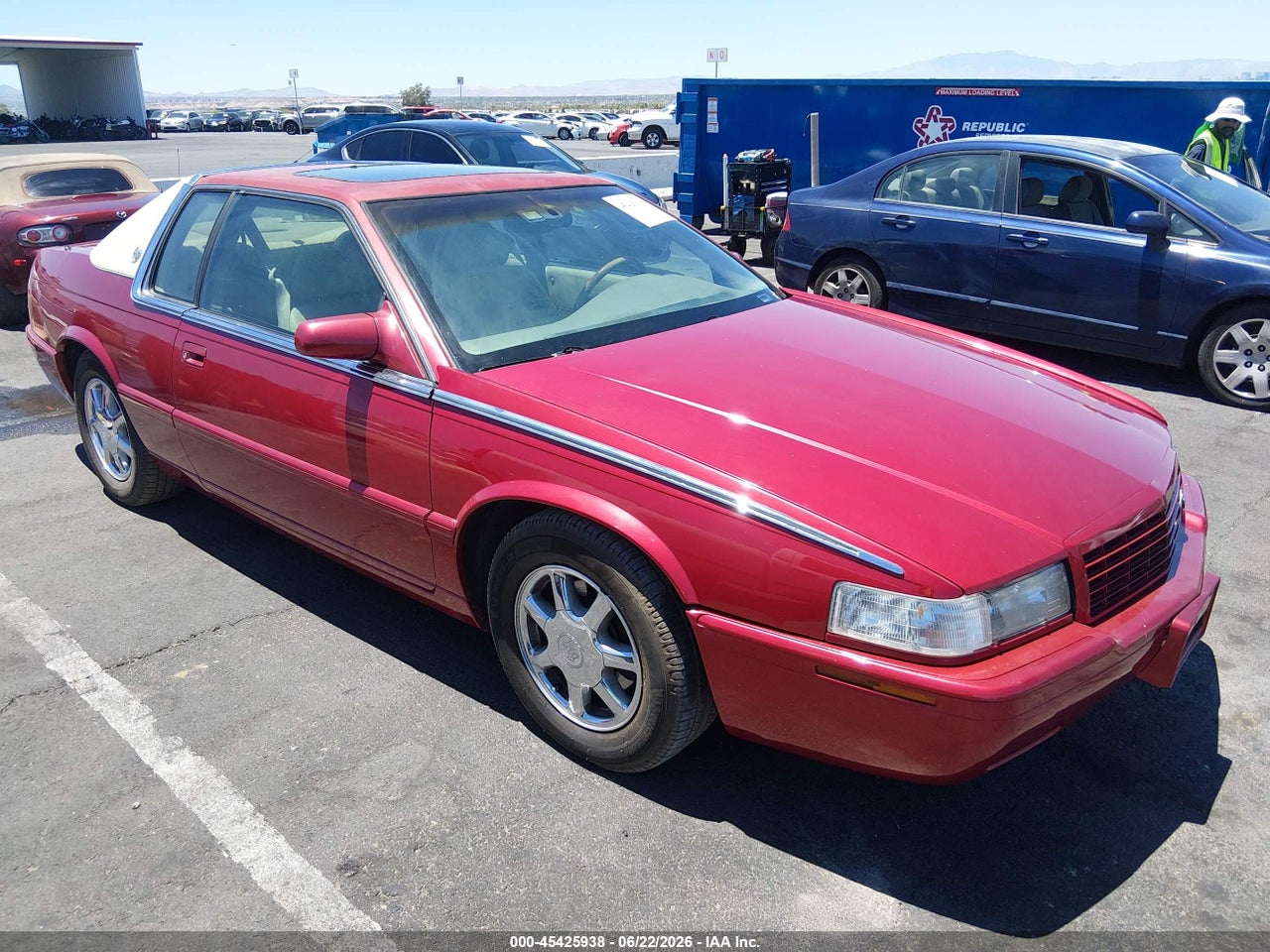 1G6ET1296XU****** · 1999 CADILLAC ELDORADO TOURING