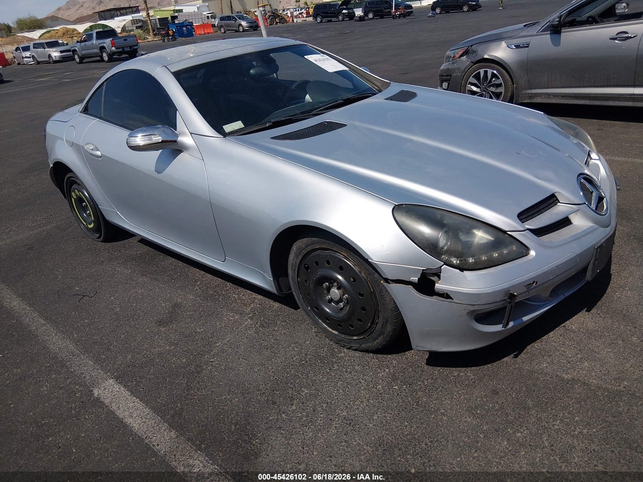 WDBWK56F75F****** · 2005 MERCEDES-BENZ SLK 350