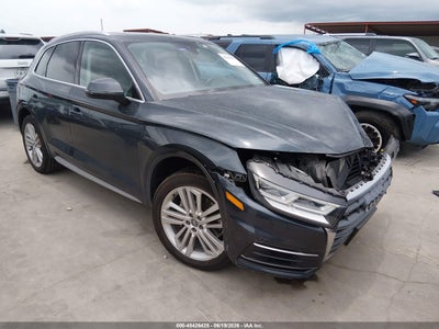 WA1BNAFY9K2****** · 2019 AUDI Q5 45 PREMIUM