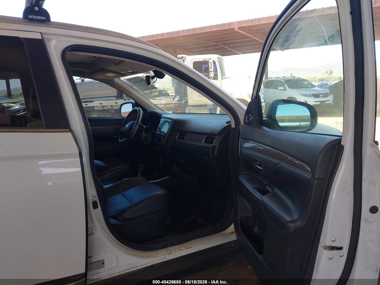 2019 MITSUBISHI OUTLANDER SEL · 5/11