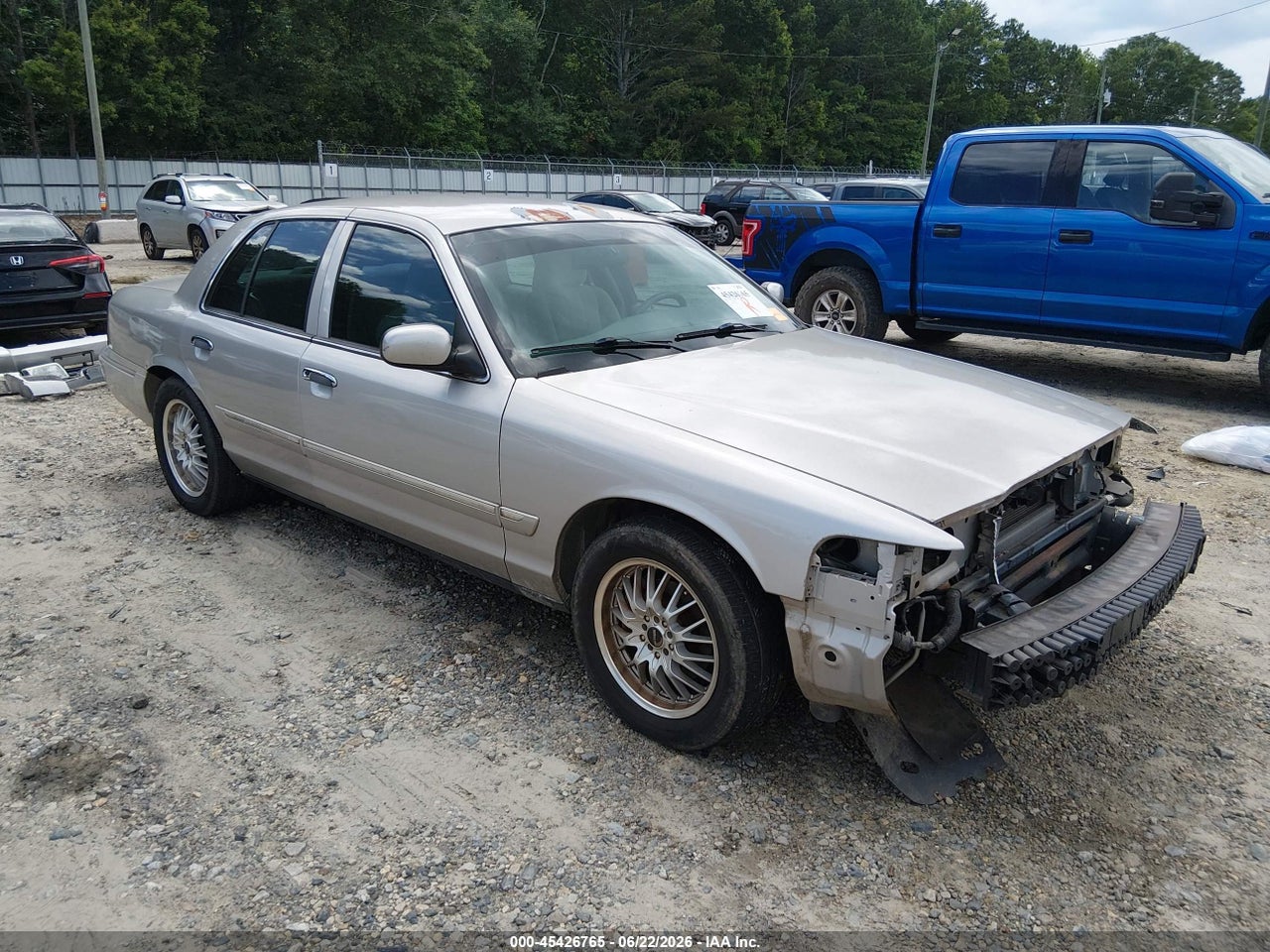 2MEFM74V26X****** · 2006 MERCURY GRAND MARQUIS GS