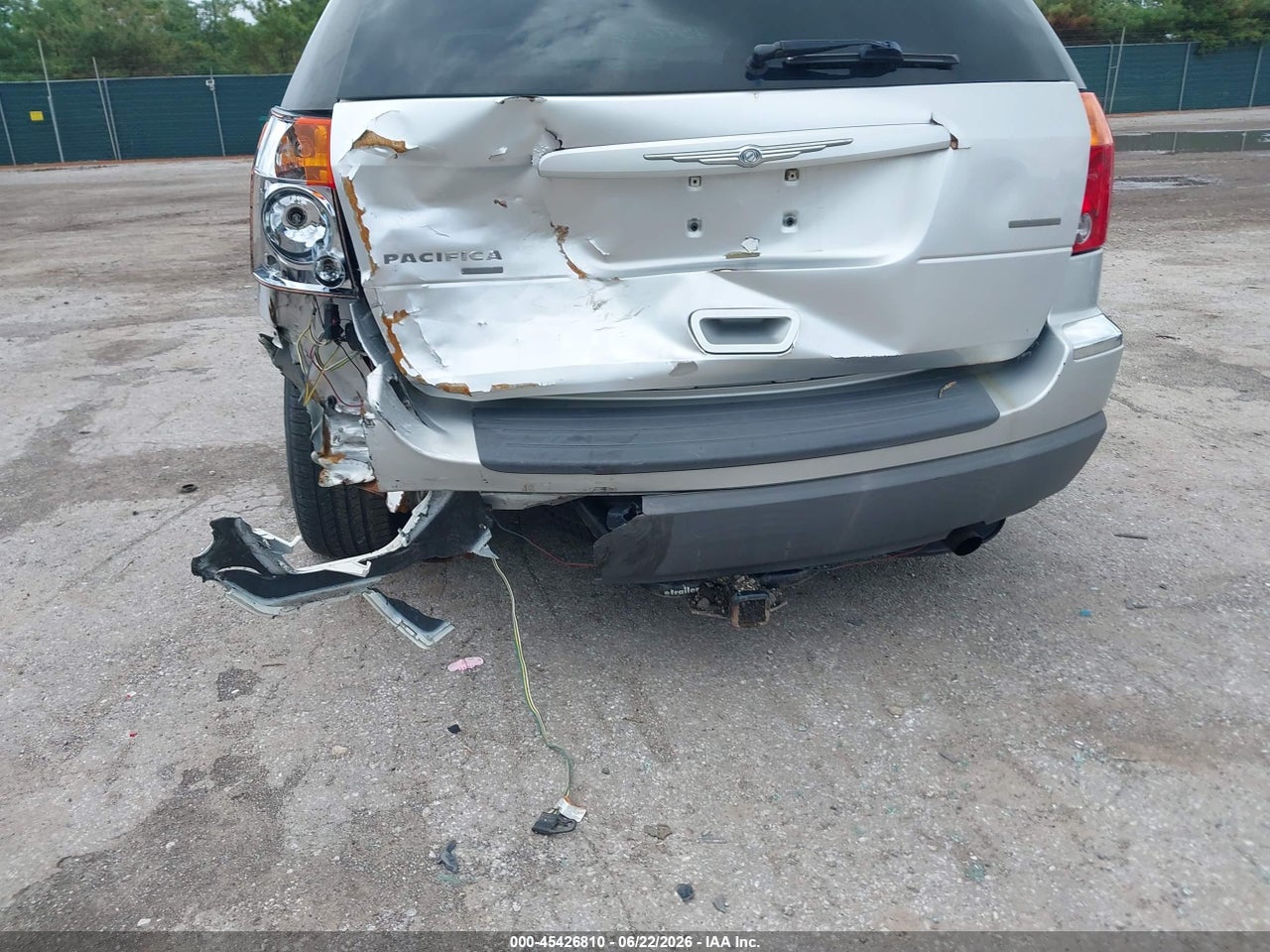 2005 CHRYSLER PACIFICA TOURING · 6/11