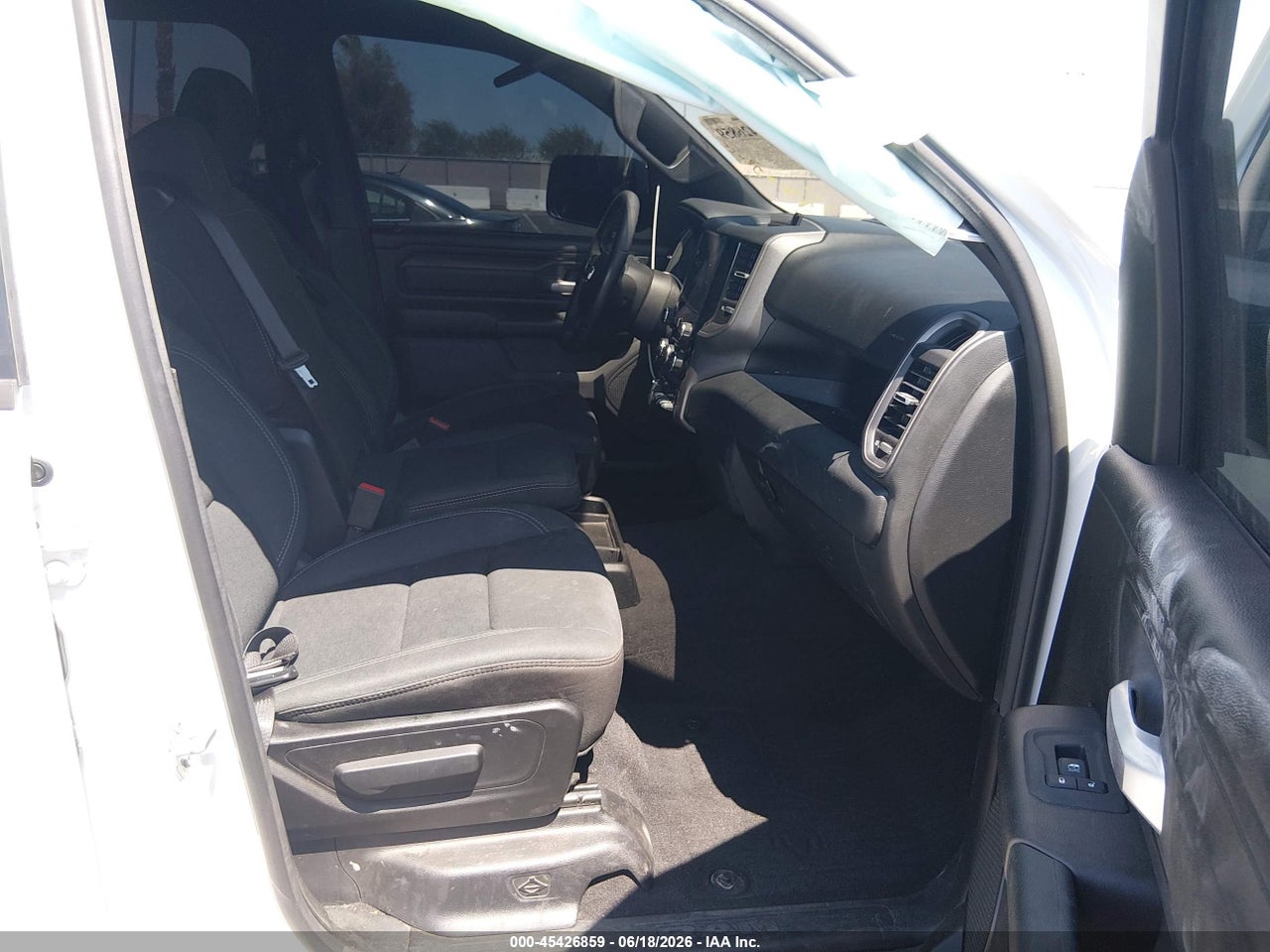 2025 RAM 1500 WARLOCK  4X4 5'7 BOX · 5/10