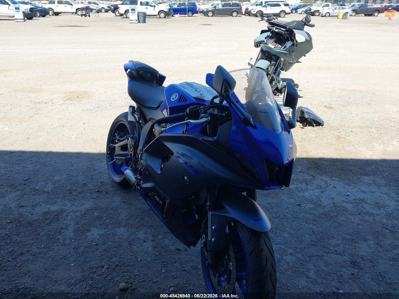 JYARM38Y5NA****** · 2022 YAMAHA YZFR7