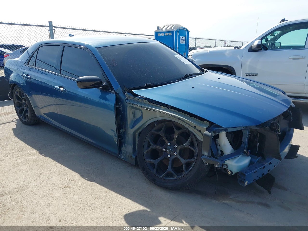 2C3CCAAG7LH****** · 2020 CHRYSLER 300 TOURING