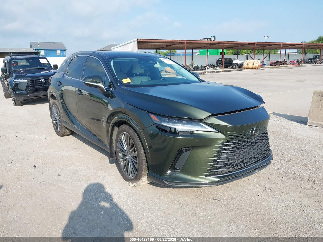 2T2BBMCA8RC****** · 2024 LEXUS RX 350H LUXURY